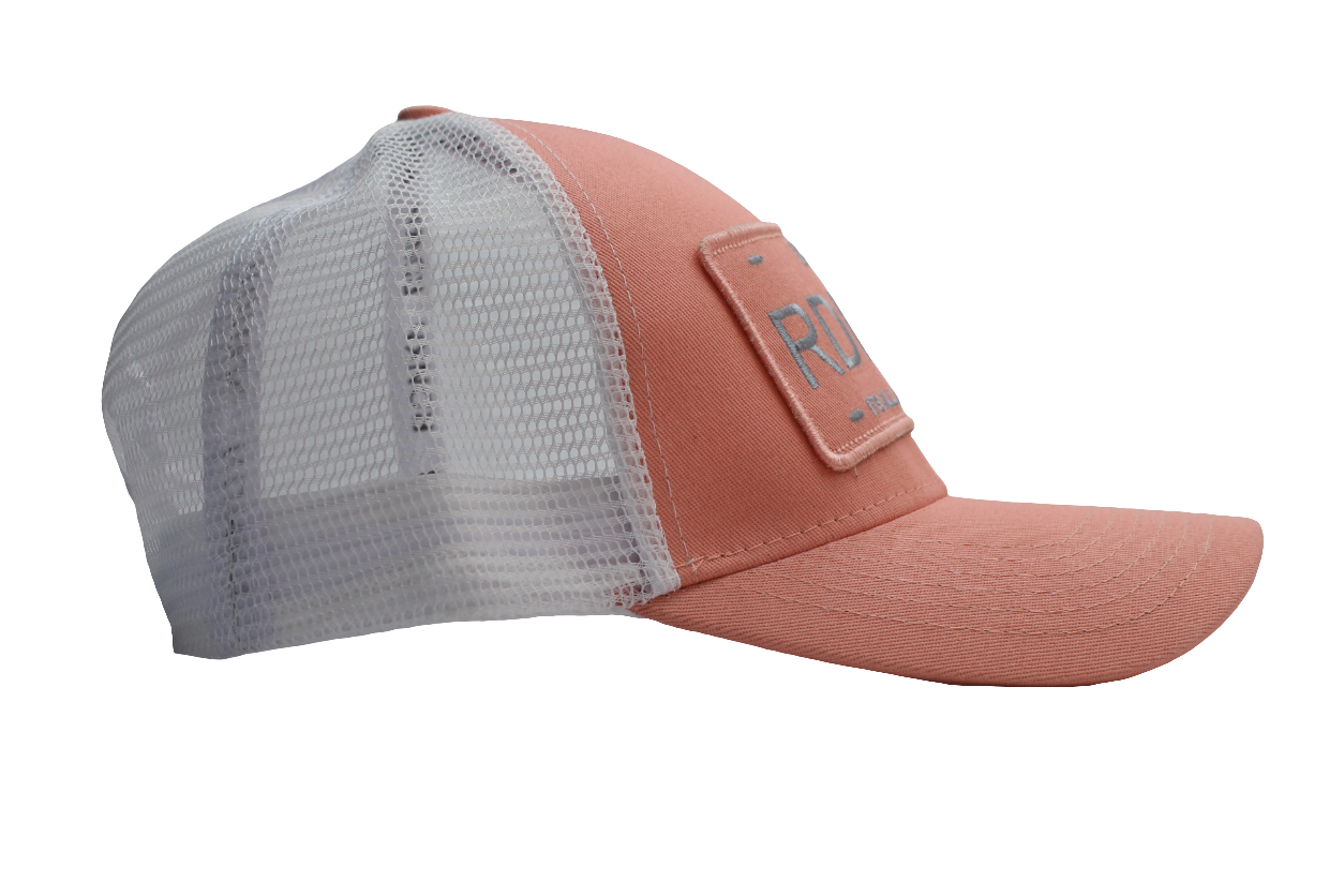 A RDNKN High Ponytail Mesh Snapback Hat  (Peach ))